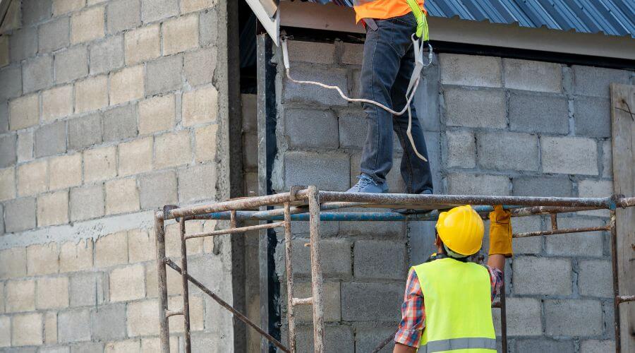Professional residential roofers in Sturgis, MI